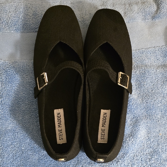 Steve Madden Black Mary Jane Flats - Picture 1 of 8